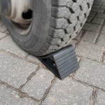 Башмак для грузового транспорта резиновый