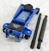 Домкрат подкатной T31304 AET 3т