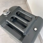 Канистра вертикальная 40л