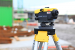 Оптический нивелир Leica NA 324