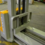 Самоходный Штабелер AX 1035E OXLIFT 3500 мм 1000 кг