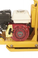 Виброплита TOR T-60 61 кг, 11кН Honda бак, коврик, колесный комплект
